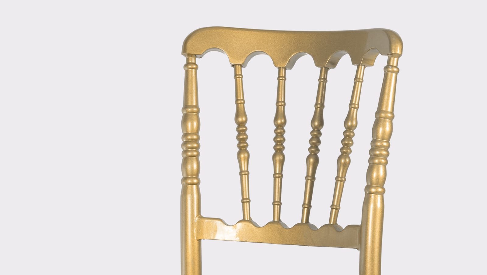Napoleon Chair with Seat Bag