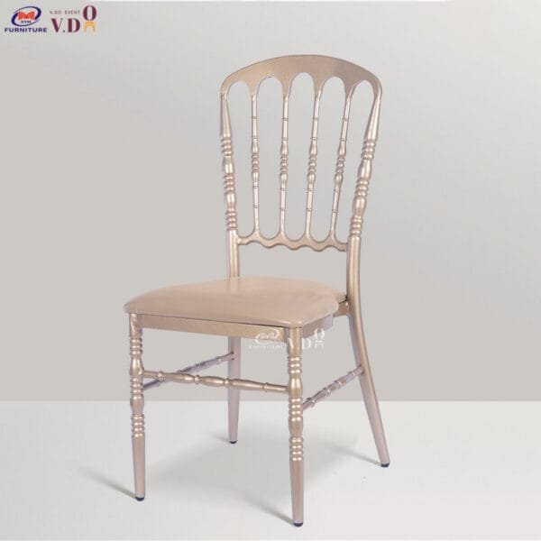 Napoleon Chair with Seat Bag (1)