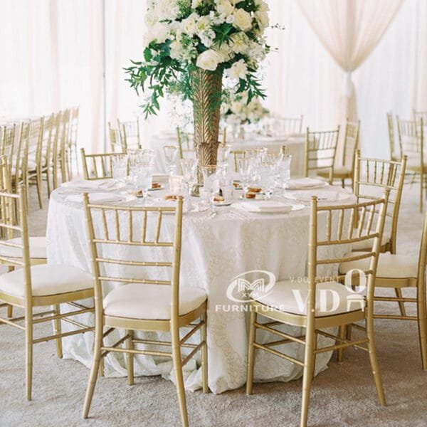 chiavari chairs with cushion scenes