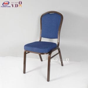 Curved Banquet Chair (3)