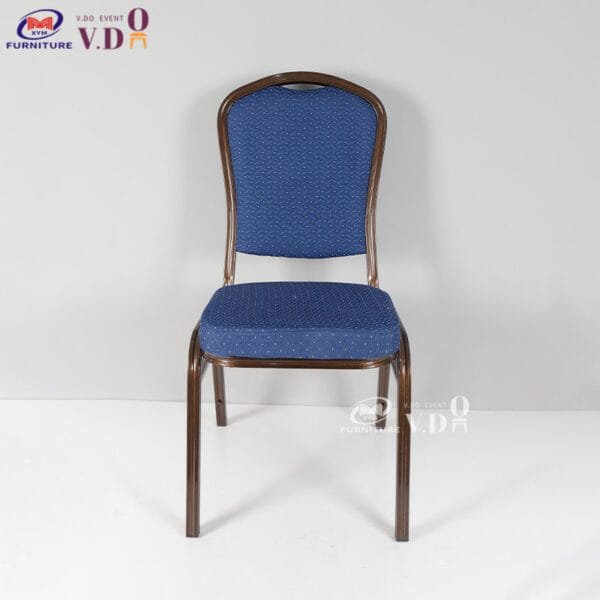 Curved Banquet Chair (3)