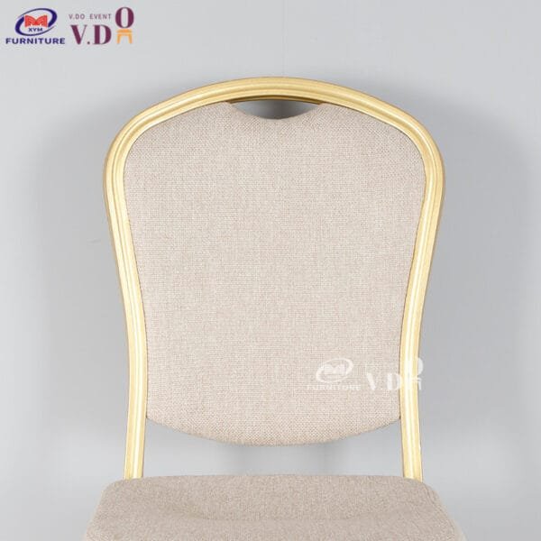 Round Back Banquet Chair (2)