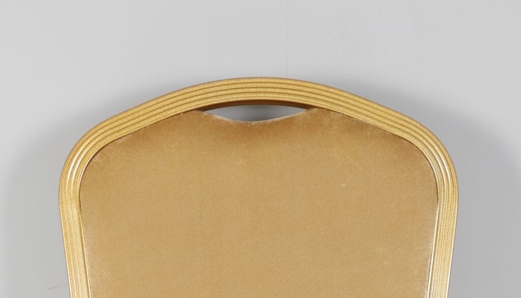 banquet chairs (6)