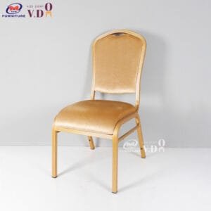 banquet chairs (6)