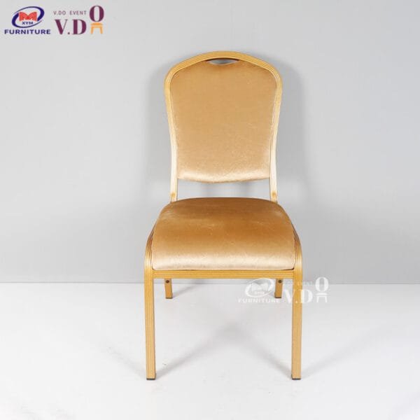 banquet chairs (6)
